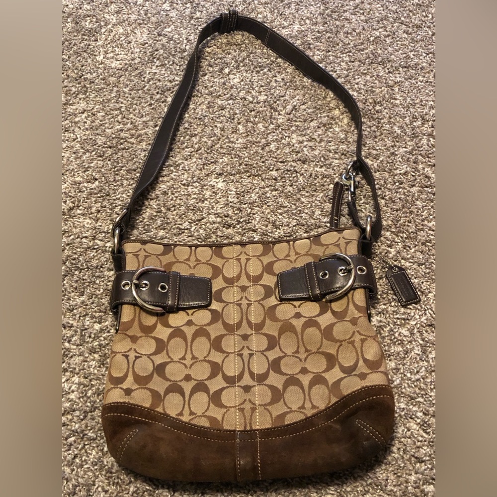 Classic Coach Crossbody